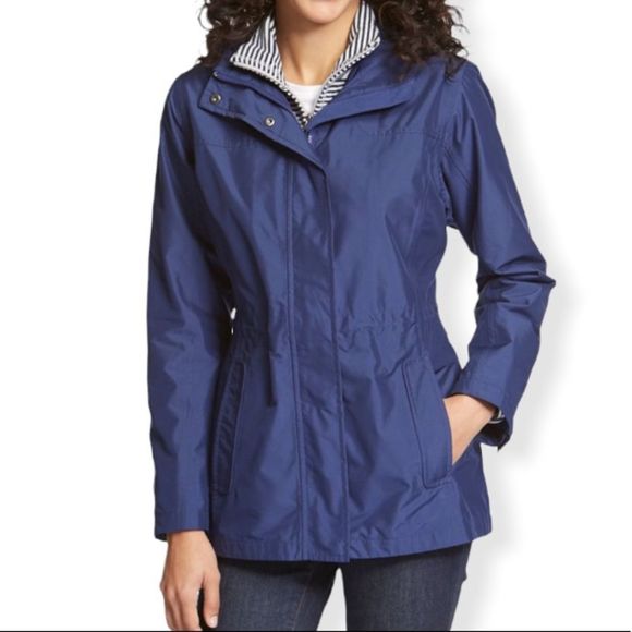 L.L. Bean Jackets & Blazers - LL Bean Navy H2OFF Rain Jacket Mesh-Lined